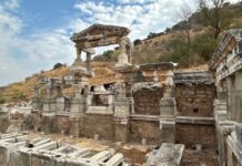 Follow Footsteps St Pauls