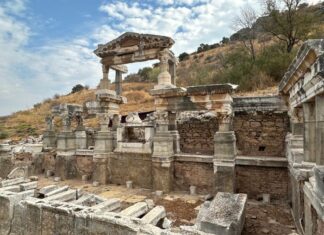 Follow Footsteps St Pauls
