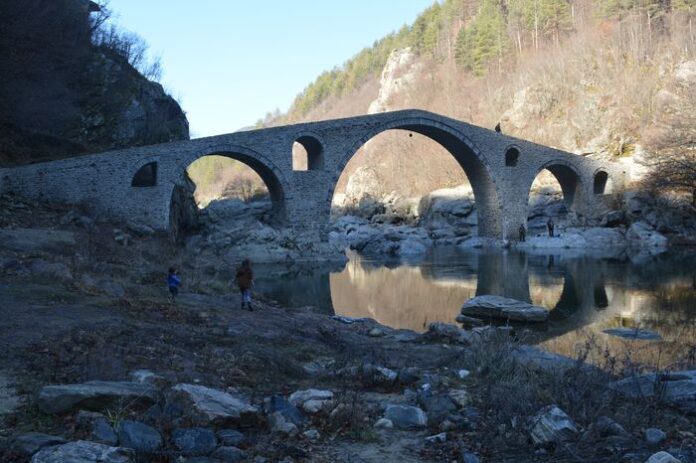 Ottoman_Heritage_Route_Through_the_Balkans_Devils_Bridge_013